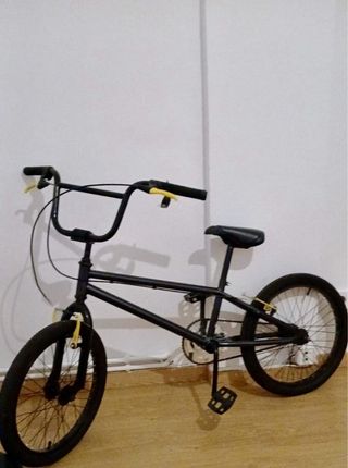 BMX negra