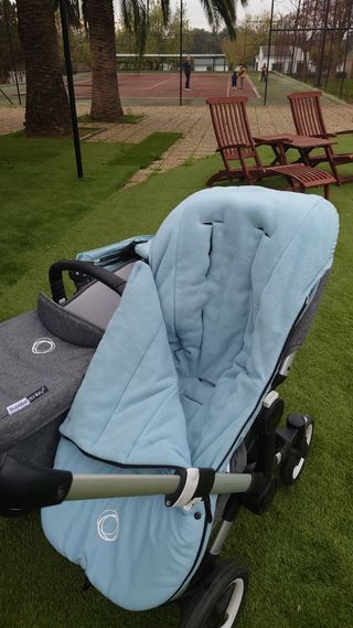 Bugaboo 3 Duo: 2 sillas + capazo.