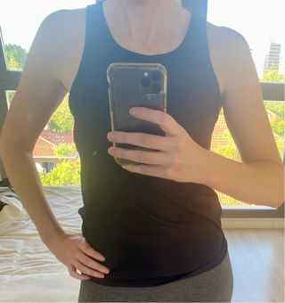 Top deportivo negro HM