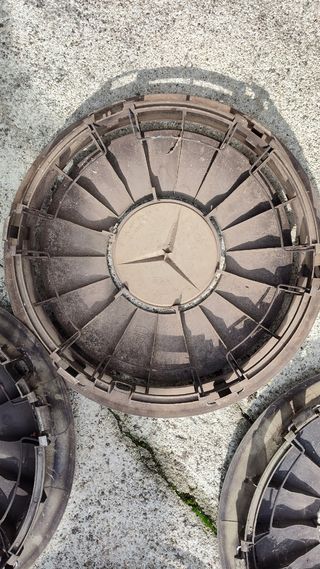 Tapacubos Mercedes Benz 15" - Originales