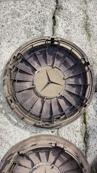 Tapacubos Mercedes Benz 15" - Originales