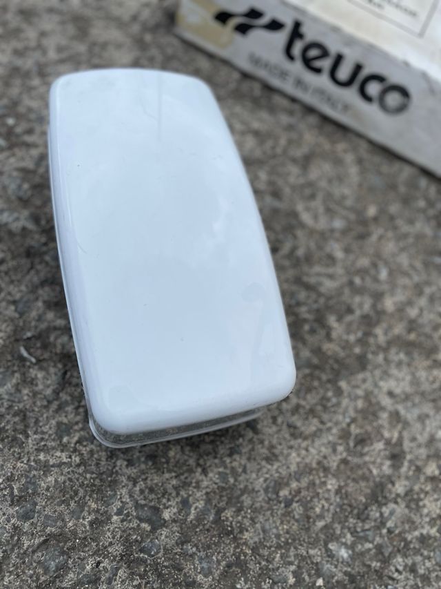 Masajeador pies ducha blanco