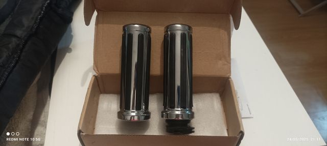 Puños moto cromados