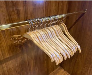 12 Perchas de Madera