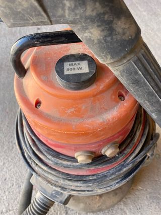 Aspiradora industrial TRON 800W