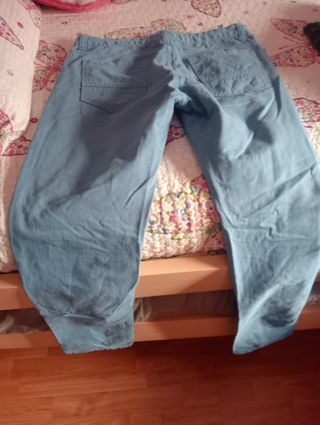 Pantalon vaquero celeste hombre