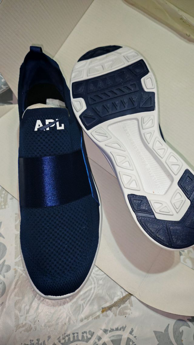 ATHLETIC PROPULSION LABS Navy/White 11 (45.5)