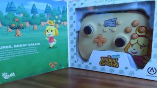 Nintendo Switch V1 cuidada con 2 mandos y extras