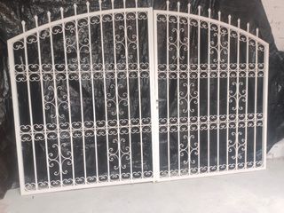 Puerta corredera hierro