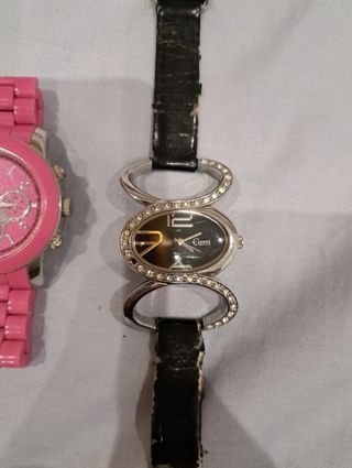 2 Relojes mujer vintage: rosa & negro
