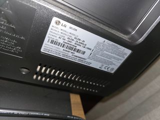 Televisión TV LG 32" LC32551 - Negro