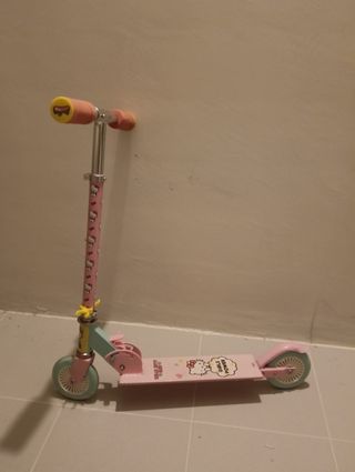 Patinete Hello Kitty niña