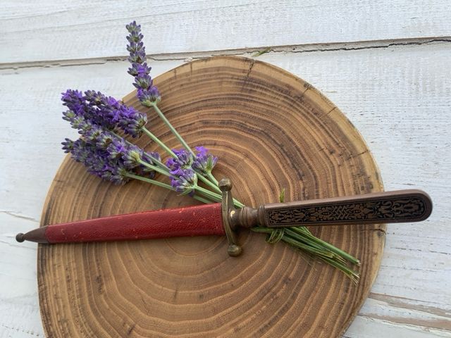 Pugnale antico con fodero