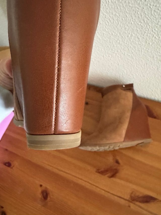 Botines Pull & Bear ante marrón - 40