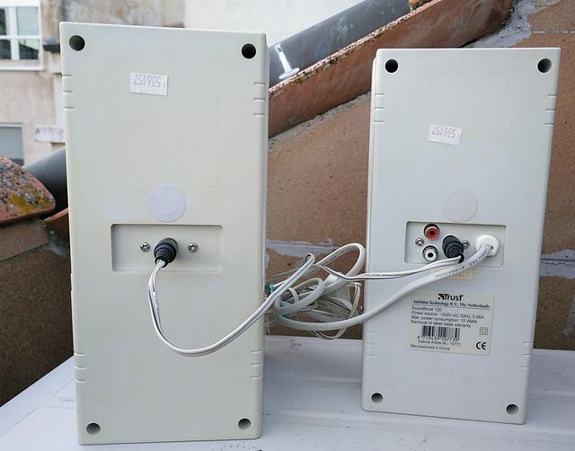 Altavoces para ordenador Trust.