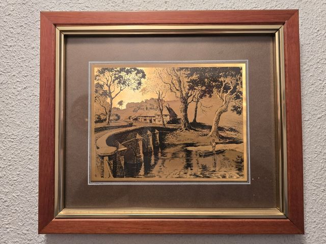 Platos, cuadros y otra decoración de pared