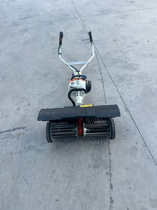 Escariador escarificador de césped  Stihl MM55