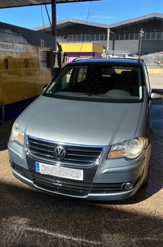 Volkswagen Volksvagen touran1.9 2009