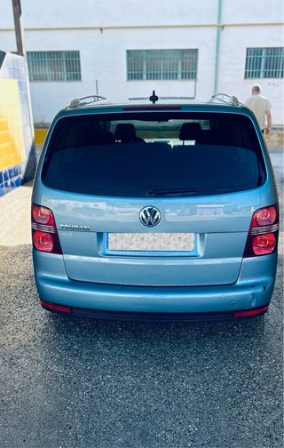 Volkswagen Volksvagen touran1.9 2009