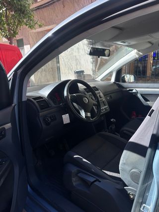 Volkswagen Volksvagen touran1.9 2009