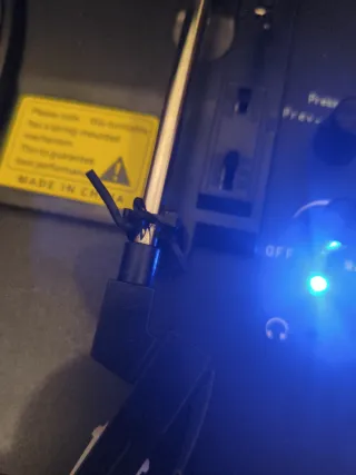 Tocadiscos Voksun portátil marrón