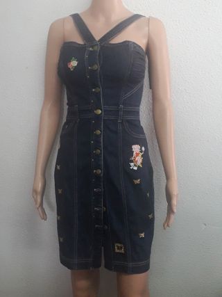 Vestido turquesa mini pedrería.