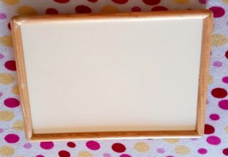 MESITA PLEGABLE DE MADERA 