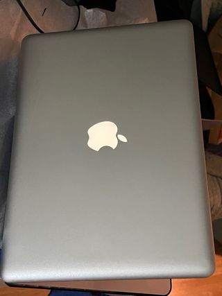 MacBook Pro 13" Plata EXCELENTE ESTADO,  2011.