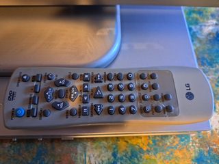 Televisor mas DVD Sanyo y LG Conjunto