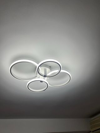 Instalador de ventiladores y lamparas.