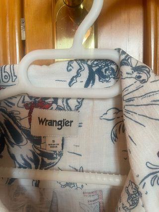 Camisa Wrangler hawaiana. talla S