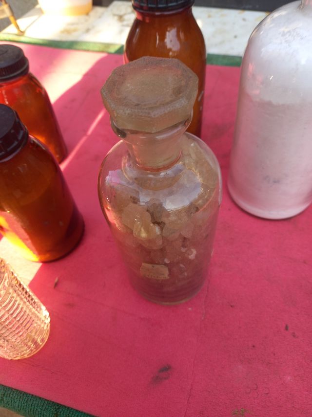 7 frascos farmacia antiguos