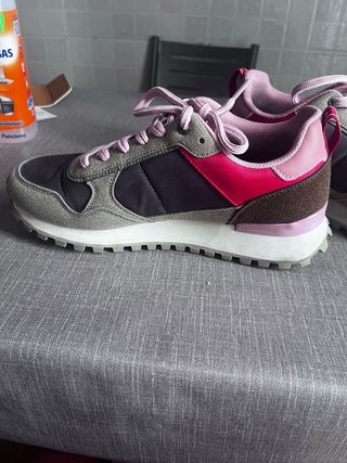 Zapatillas Xti mujer - Gris , rosa y rojo