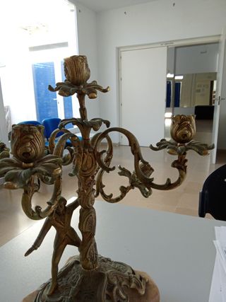 Candelabro bronce antiguo