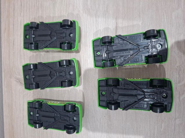 5 Mini Coches Carreras Mattel