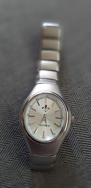2 Relojes Silverlis mujer plateados.