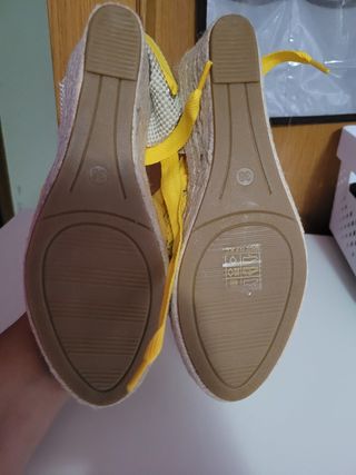 Alpargatas rojas Buonarroti