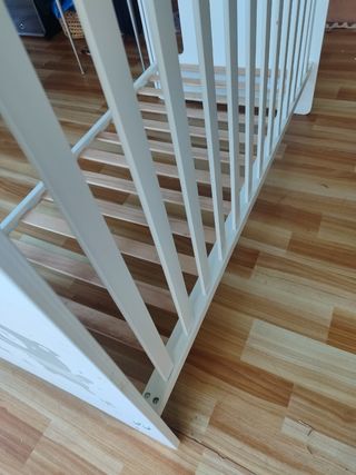 Cuna bebé - Blanca con diseño