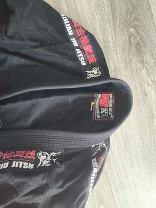 Kimono Jiu Jitsu A2 como nuevo, escucho ofertas.