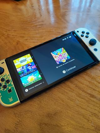 Nintendo Switch OLED Zelda - Gold/White