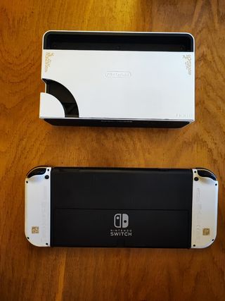 Nintendo Switch OLED Zelda - Gold/White