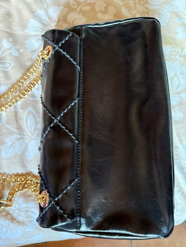 Bolso Twin Set negro y dorado