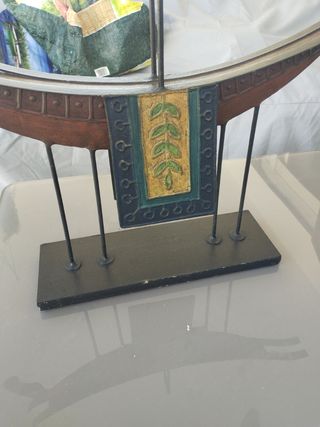 Figura decorativa caballo madera metal