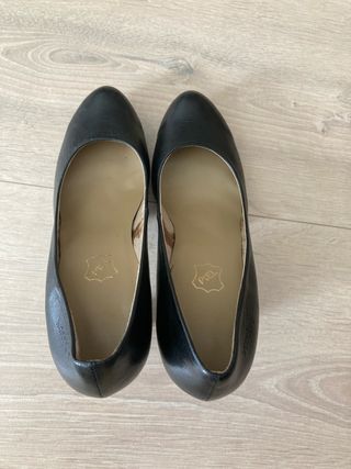 Zapatos Wonders Piel Negro - Tacón