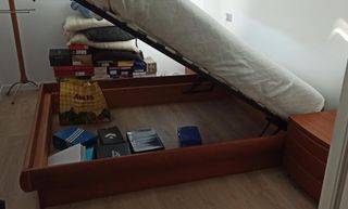 Cama matrimonio arcón + mesillas + sinfonier+balda