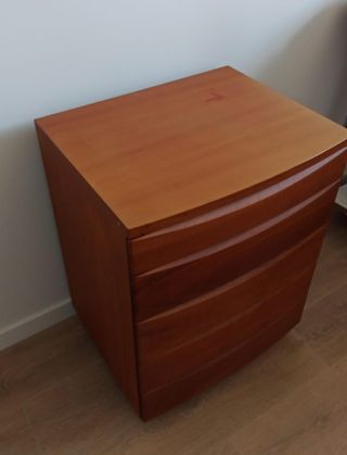 Cama matrimonio arcón + mesillas + sinfonier+balda