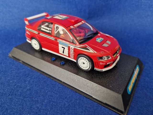 Superslot H2365 Mitsubishi Lancer Evo 7 Scalextric