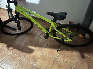 Bicicleta Rockrider ST 100 verde