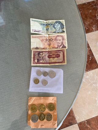 Monedas y billetes antiguos polacos