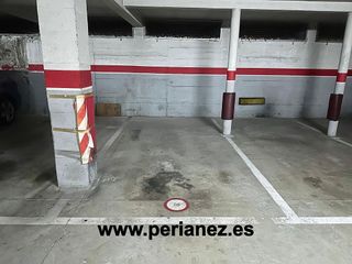 Garaje en venta en Zona Industrial en Prat de Llobregat, El